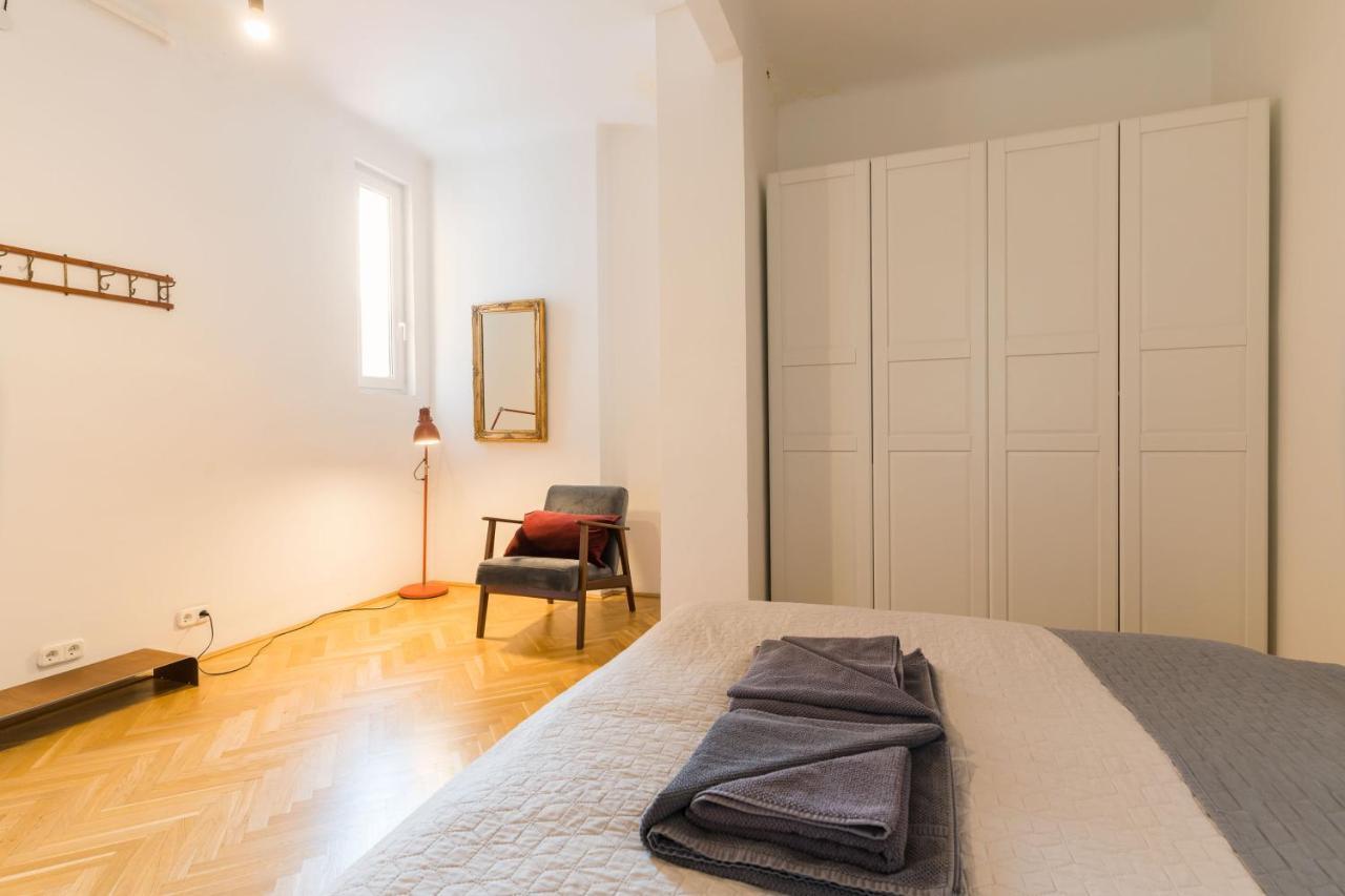 Klauzal Apartment W/3 Bedrooms, French Balcony Budapest Ngoại thất bức ảnh