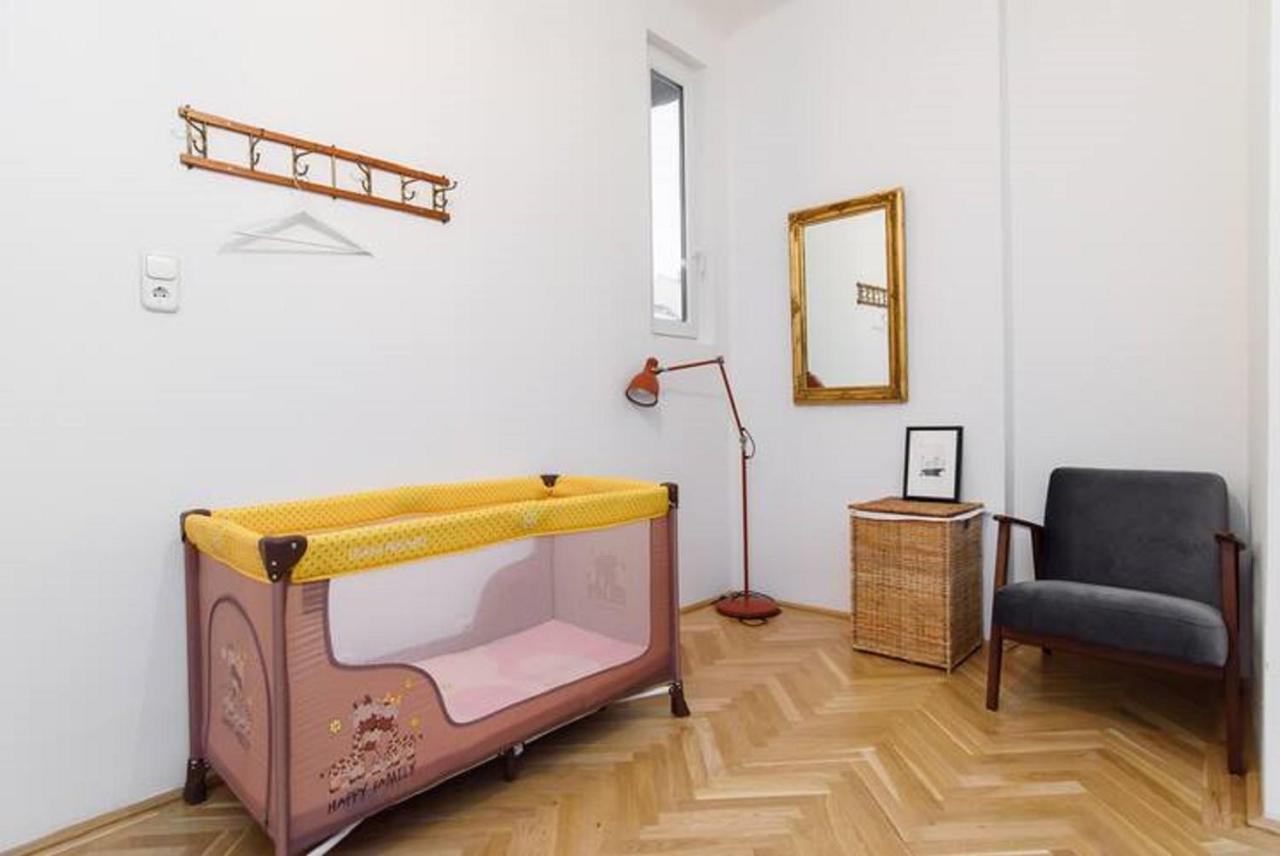 Klauzal Apartment W/3 Bedrooms, French Balcony Budapest Ngoại thất bức ảnh