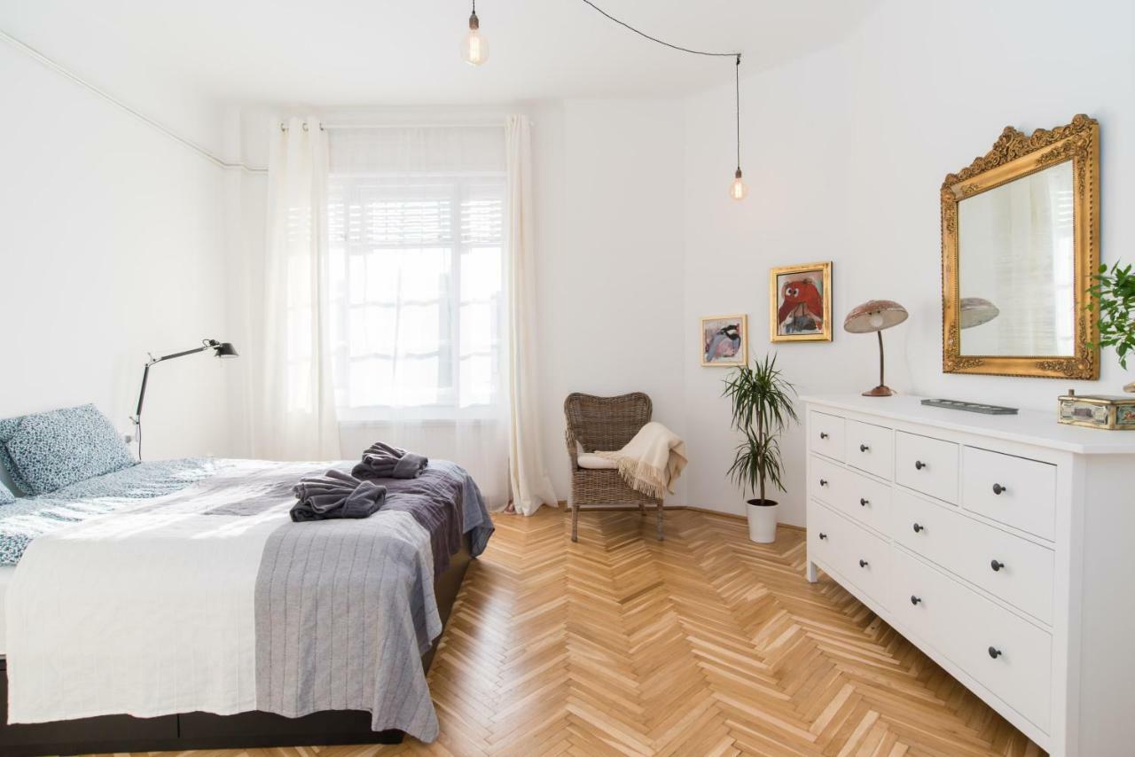 Klauzal Apartment W/3 Bedrooms, French Balcony Budapest Ngoại thất bức ảnh