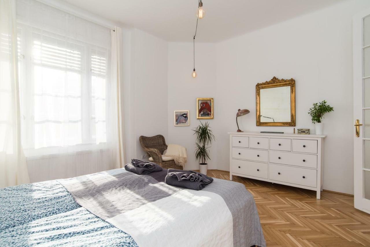 Klauzal Apartment W/3 Bedrooms, French Balcony Budapest Ngoại thất bức ảnh